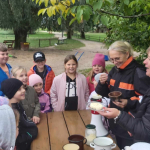 Wycieczka klas I – III do Starej Chaty u Kowala w Kluczewie