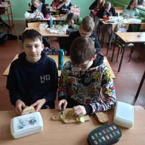 "Trzymajmy się zdrowo" - warsztaty edukacyjne