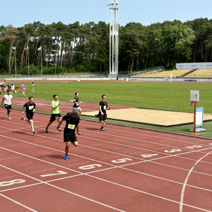 Bieg na dystansie 100m 