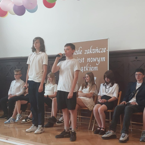 Pożegnanie absolwentów fot.10