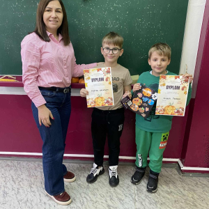 Szkolny Konkurs plastyczny pt. " Bajkowa dynia" – wyróżnieni uczniowie. Fot.4