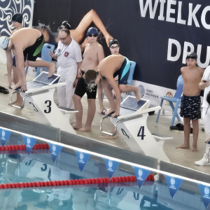 Rywalizacja podczas finał wojewódzki w pływaniu drużynowym w ramach Igrzysk Dzieci na Termach Maltańskich w Poznaniu - fot. 6