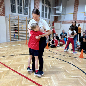 Mikołajkowe zajęcia sportowe dla uczniów klas 1-3 Fot. 19