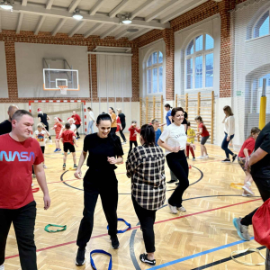 Mikołajkowe zajęcia sportowe dla uczniów klas 1-3 Fot. 40