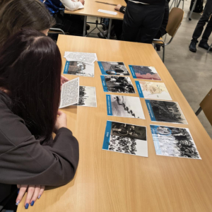  Warsztaty dla młodzieży "Zrozumieć Auschwitz"