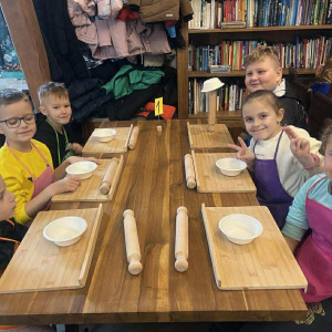 Warsztaty piernikowe w Pakosławiu Pasiece Smakulskich – fot. 38