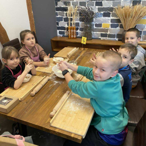 Warsztaty piernikowe w Pakosławiu Pasiece Smakulskich – fot. 21