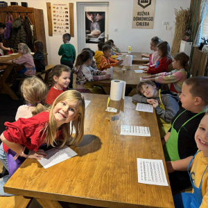 Warsztaty piernikowe w Pakosławiu Pasiece Smakulskich – fot. 28