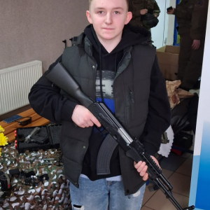 Uczniowie naszej szkoły na XXI Rawickich Targach Edukacyjnych i Targach Pracy, w Szkole Podstawowej w Sierakowie – fot. 11