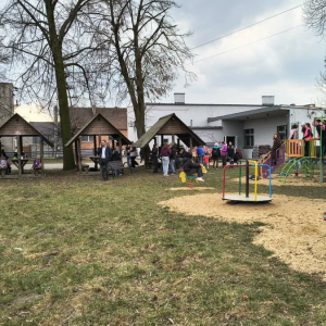 "Wiosenne przebudzenie" - Rajd pieszy organizowany przez ZHP przy współpracy z Gminą Rawicz fot. 3