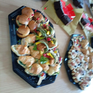 Odwiedziny podopiecznych Środowiskowego Domu Samopomocy w murach naszej szkoły - fot. 10