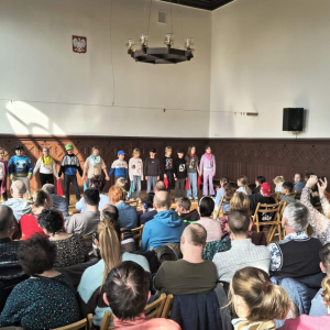 Odwiedziny podopiecznych Środowiskowego Domu Samopomocy w murach naszej szkoły - fot. 17