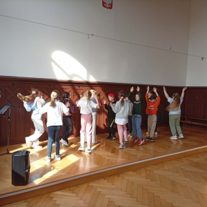 Odwiedziny podopiecznych Środowiskowego Domu Samopomocy w murach naszej szkoły - fot. 9