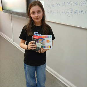 Uczniowie wyróżnieni w  konkursie "Zakładka do książki" - fot. 4