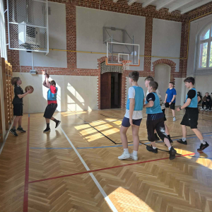 "Niebieskie Igrzyska w naszej szkole"– część sportowa fot. 12