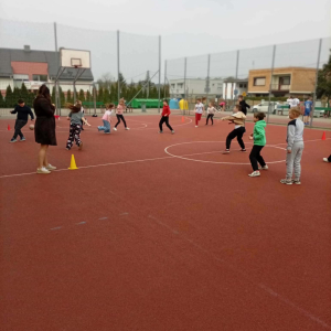 "Niebieskie Igrzyska w naszej szkole"– część sportowa fot. 2