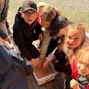 Wycieczka edukacyjna klas 1–3 do Młyna Skokowa - fot. 55