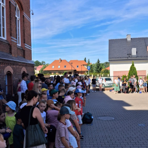 Przekazanie władzy nowemu Samorządowi Uczniowskiemu – fot. 6