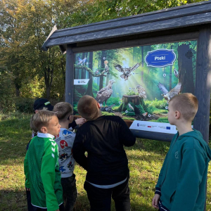 Wycieczka klas 1-3 do Rudy Sułowskiej - fot. 49
