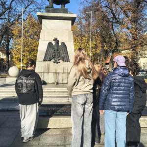 Akcja IPN ''Zapal znicz pamięci'' - fot. 1