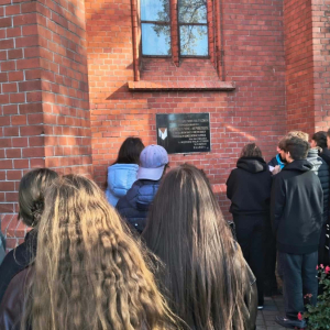 Akcja IPN ''Zapal znicz pamięci'' - fot. 4