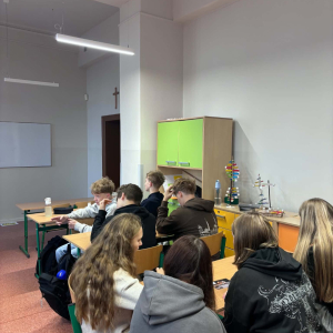 TYDZIEŃ KARIERY W NASZEJ SZKOLE - fot . 7
